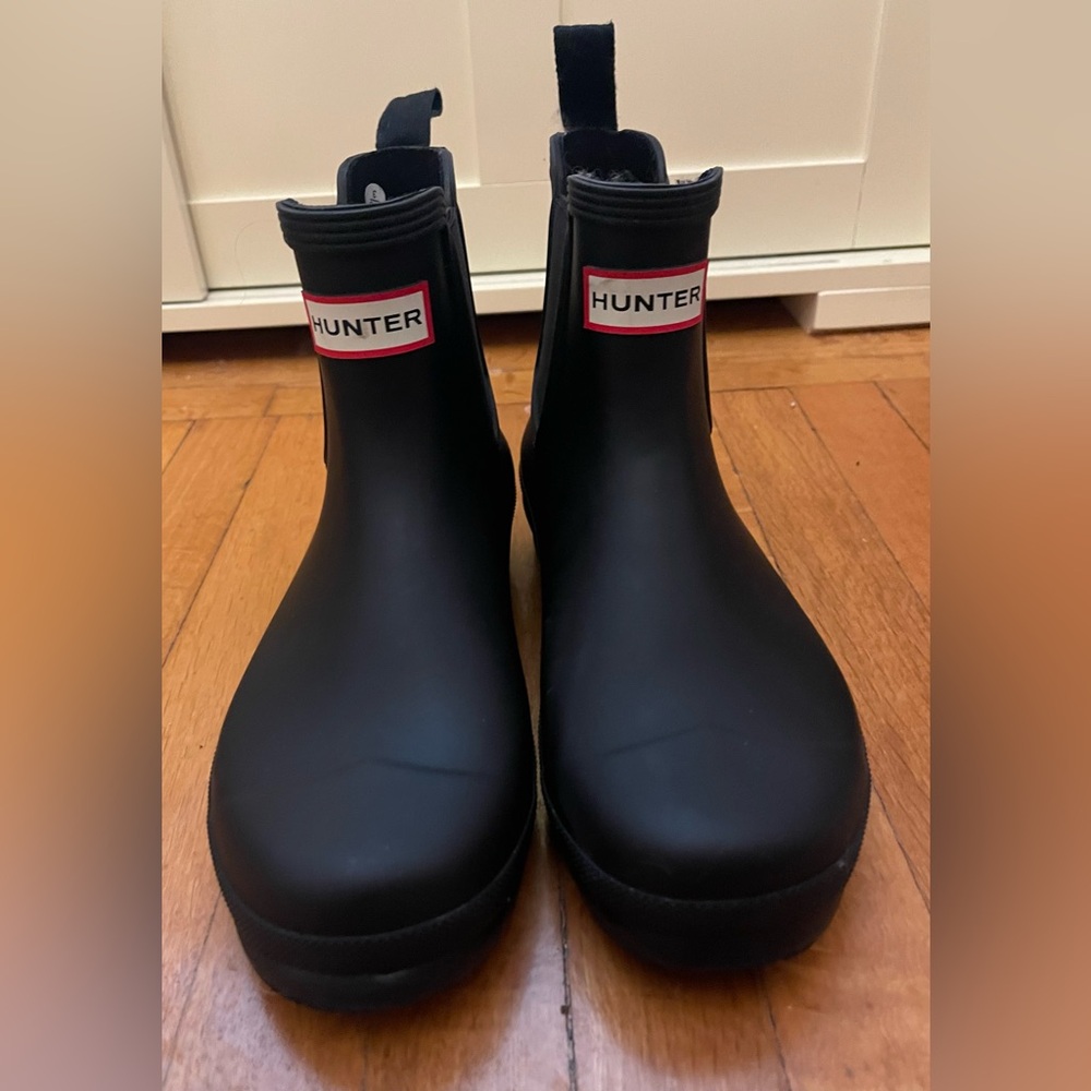 Hunter Chelsea Rain Boots Women’s size 9 Waterproof Ankle Boot Black Matte